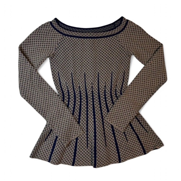 M by Missoni Tops - Missoni Blue Beige Pattern Knit Peplum Sweater Top Women’s Size 40 M